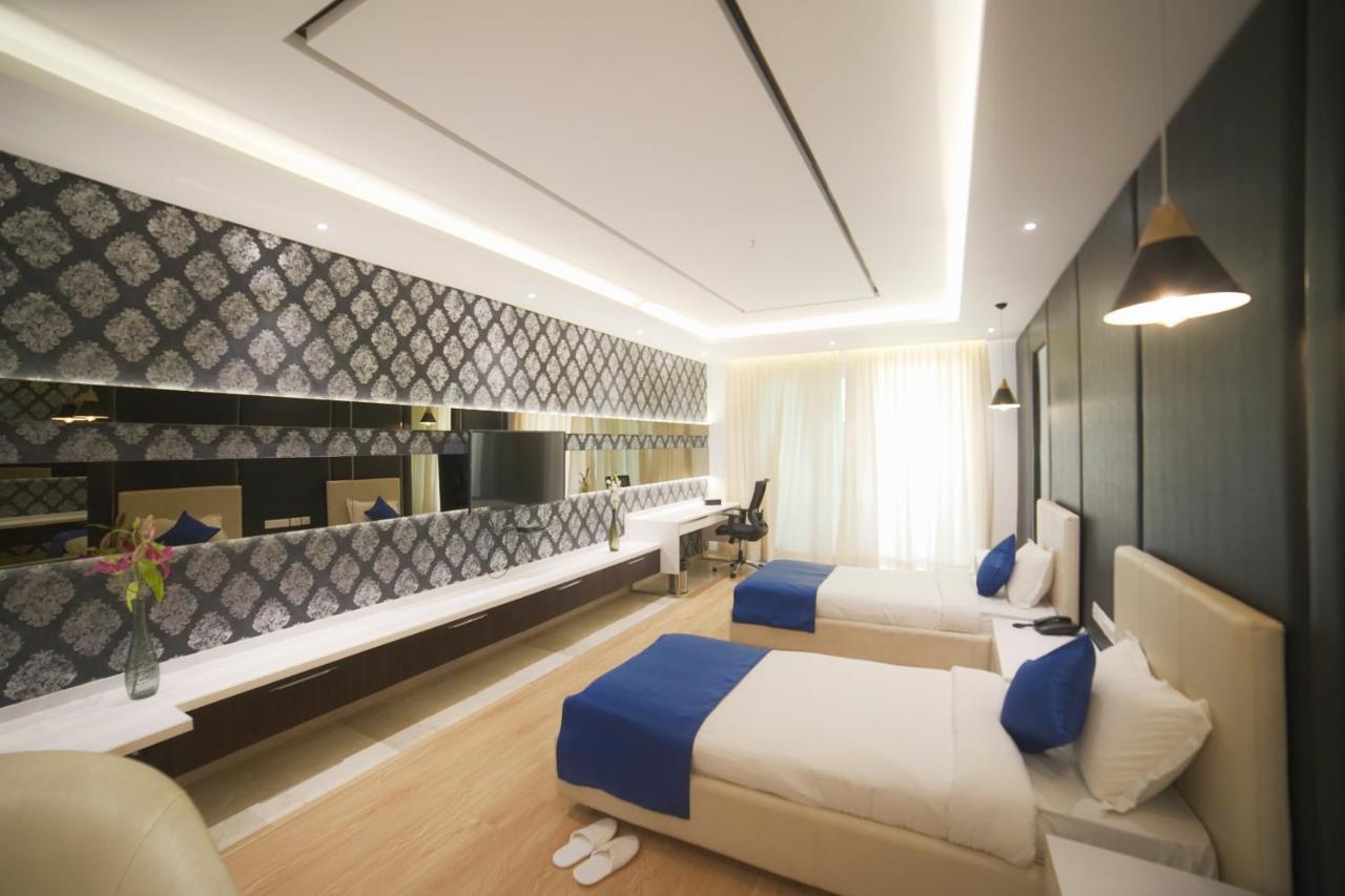 Bngv Mystic Premier Hotel Bangalore Eksteriør bilde